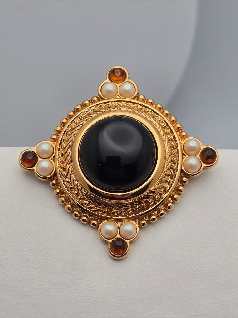 Vintage Monet Gold Tone Brooch Black Stone Faux Pearl Accent Pin Signed